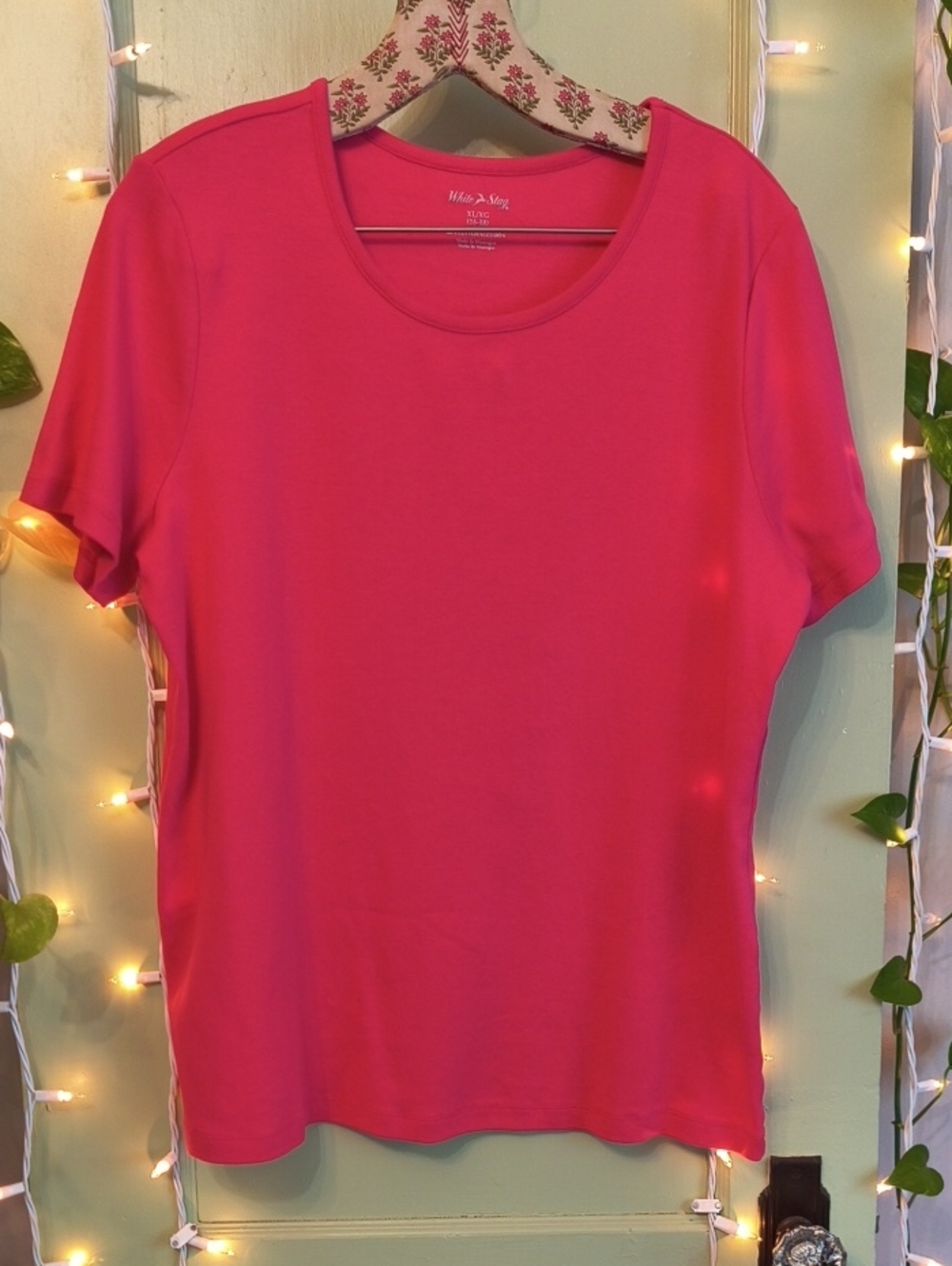 Women's White Stag PNKPOS pink Crewneck T-shirt 👕 XL